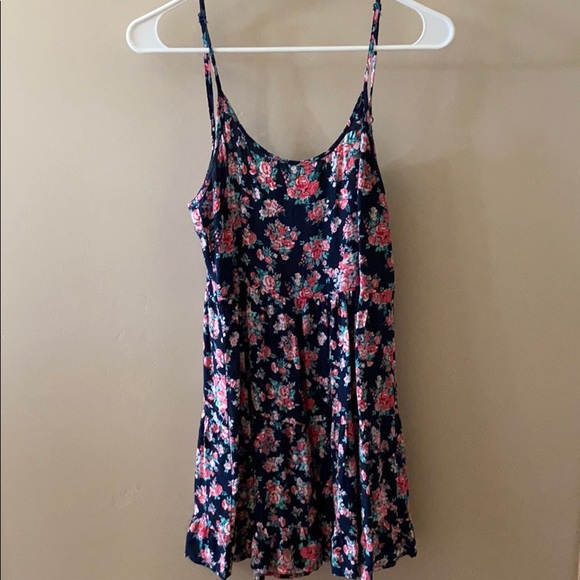 Forever 21 Dresses & Skirts - Forever 21 floral dress